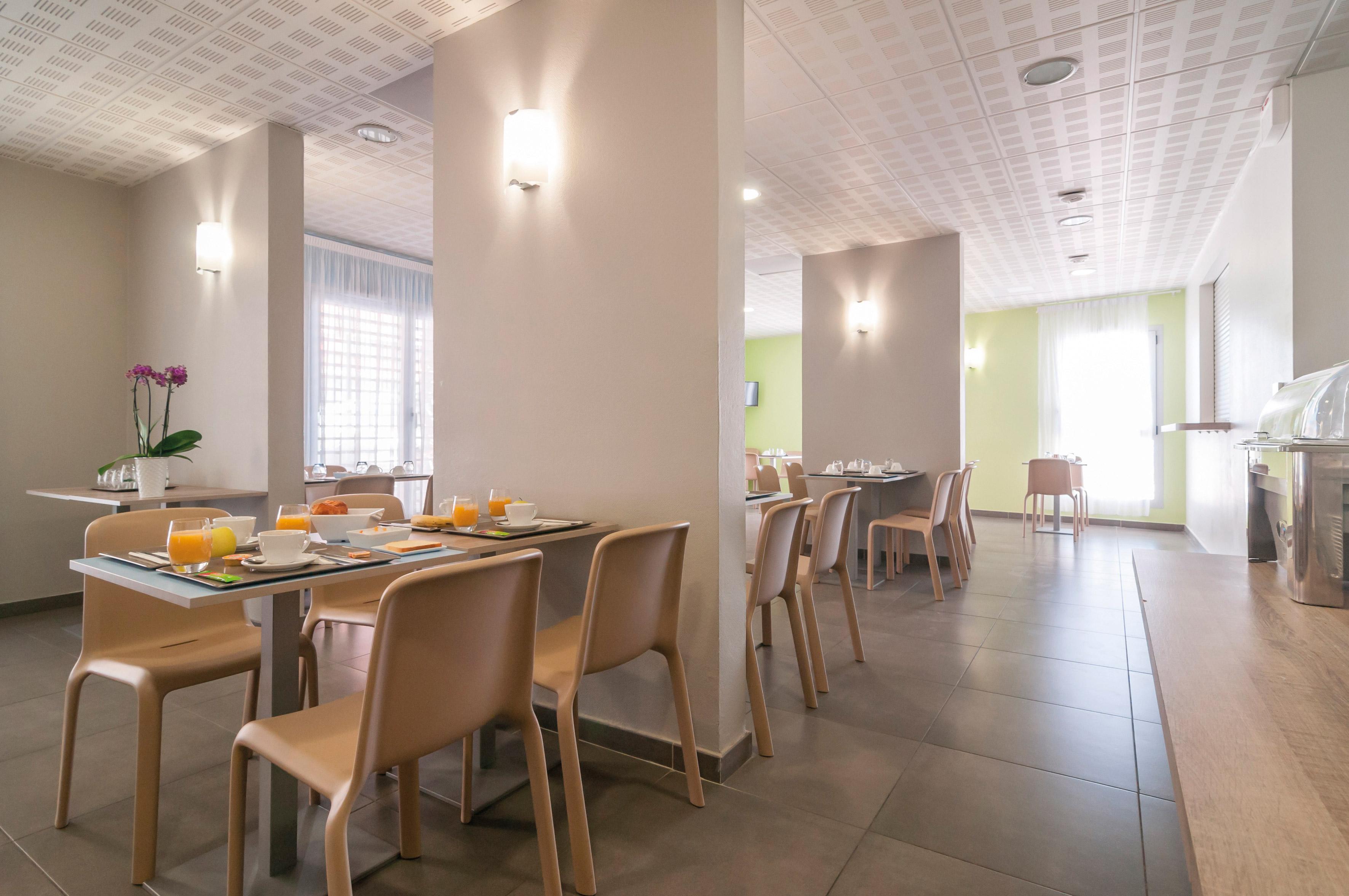 Appart'City Confort Perpignan Centre Gare Екстериор снимка