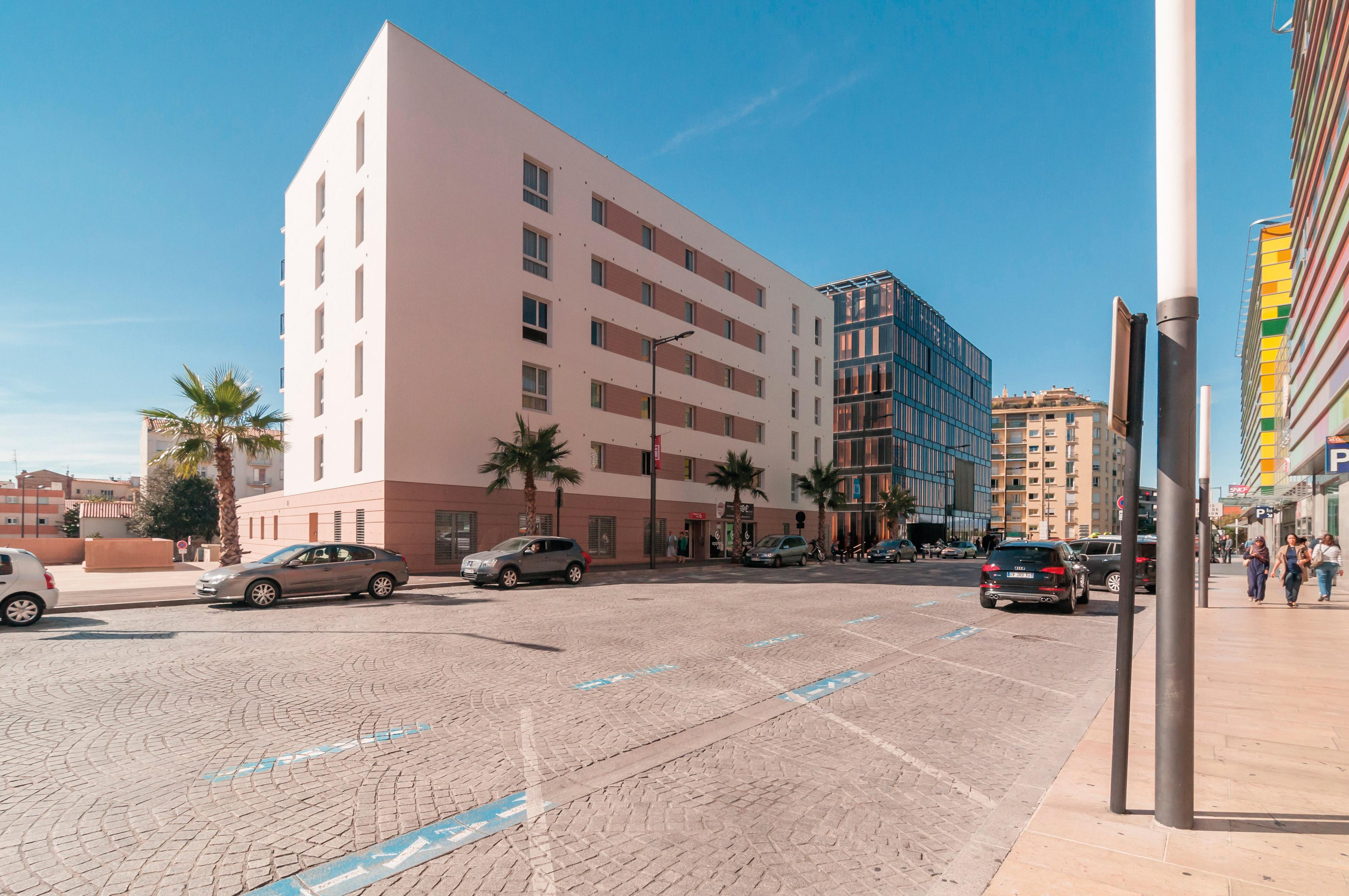 Appart'City Confort Perpignan Centre Gare Екстериор снимка