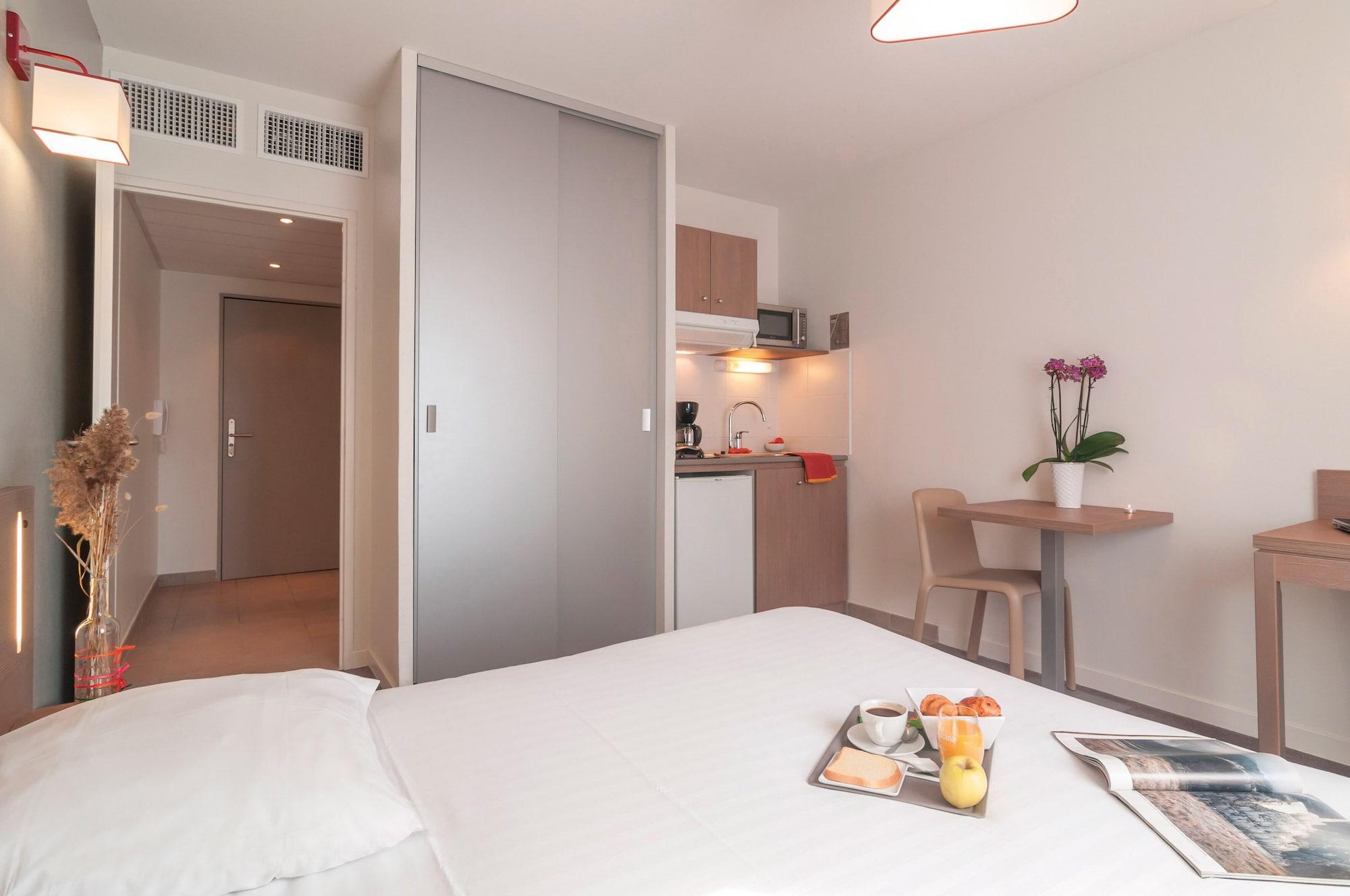 Appart'City Confort Perpignan Centre Gare Екстериор снимка