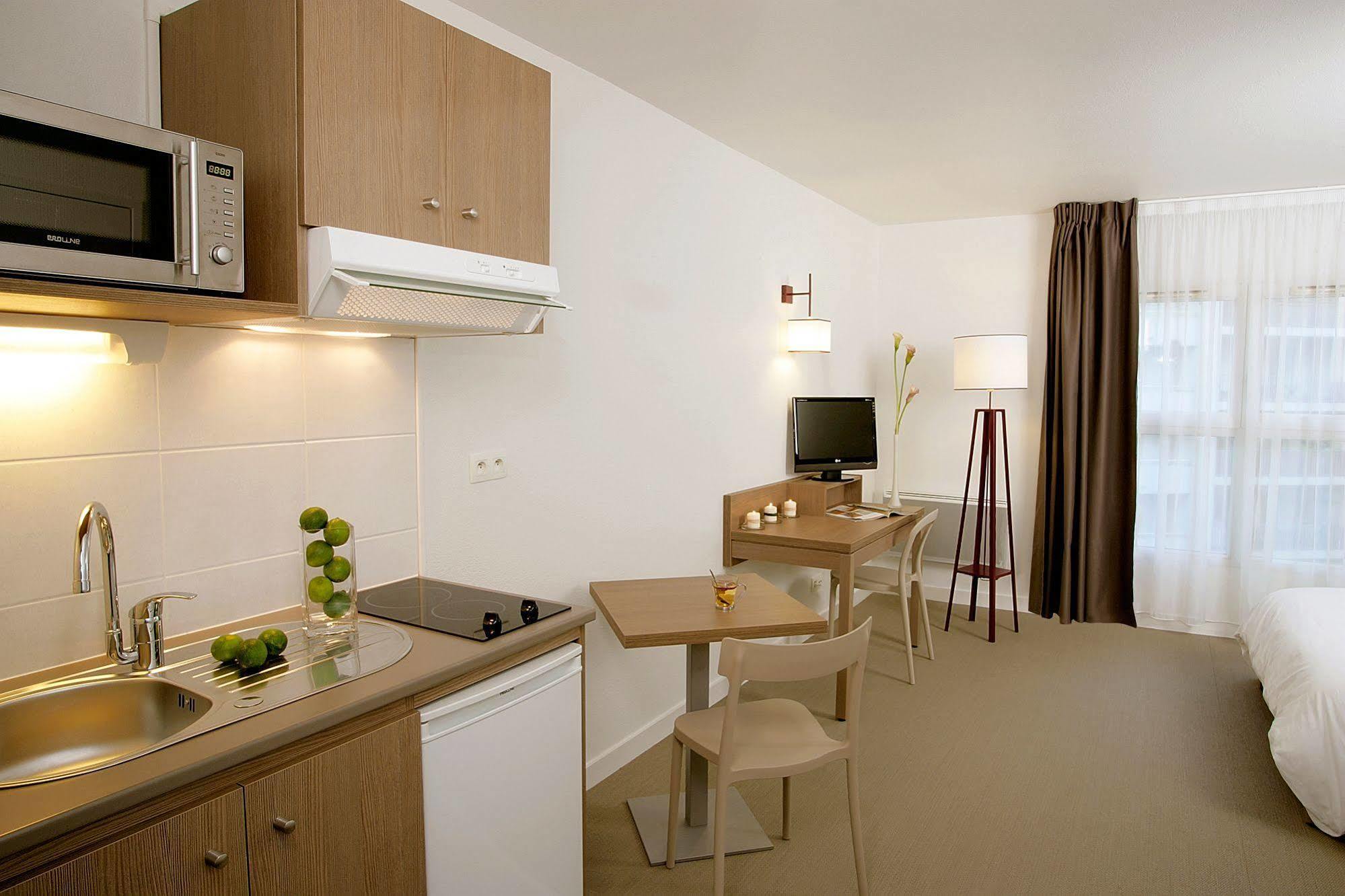 Appart'City Confort Perpignan Centre Gare Екстериор снимка